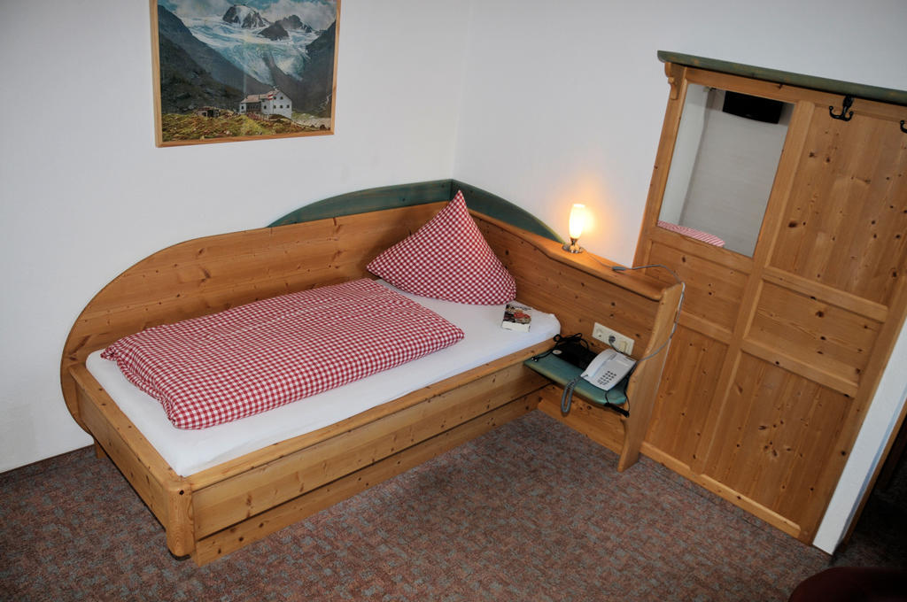 Pension Belvedere Galtür Rum bild
